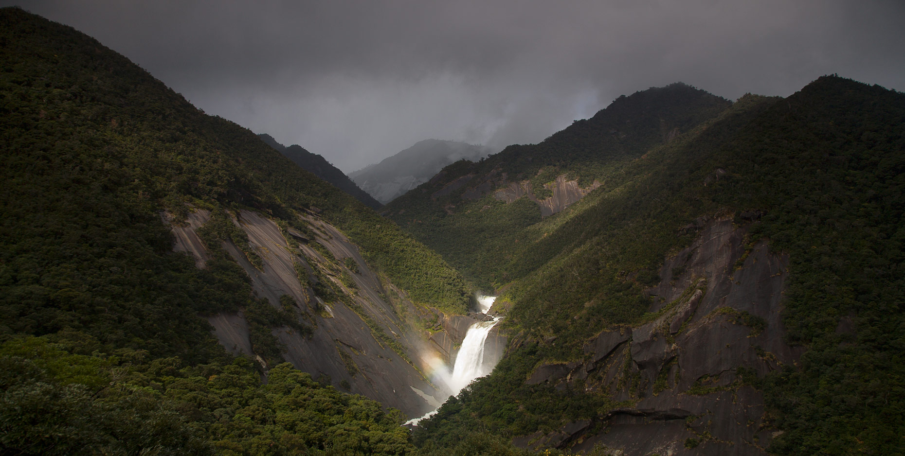 Sempiro Waterfall - Yakushima
